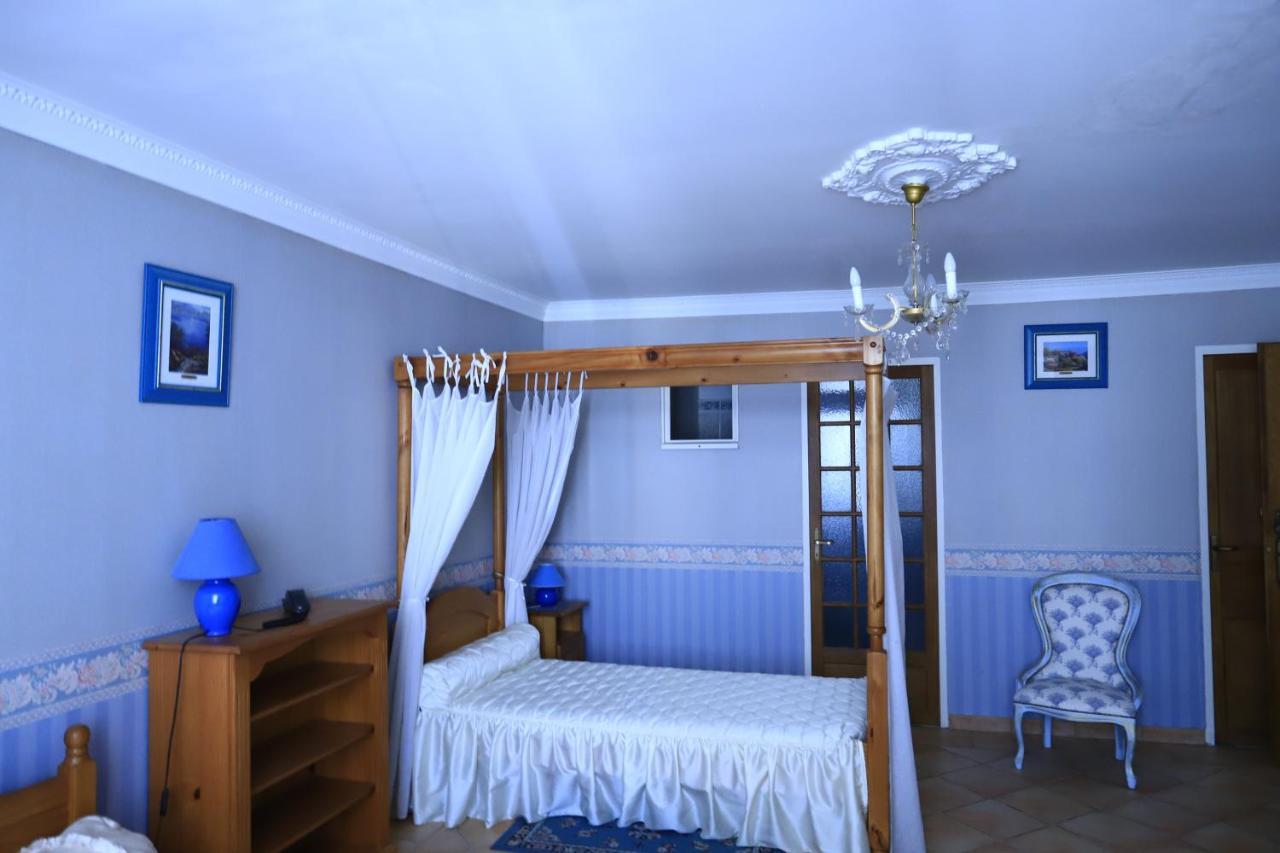 Le Baldaquin Bed and Breakfast Moustiers-Sainte-Marie Esterno foto