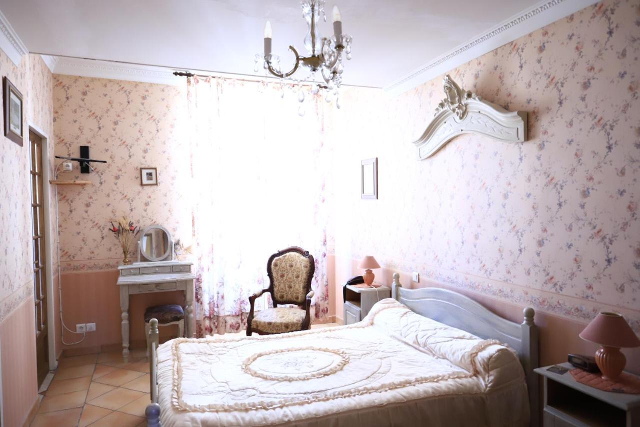 Le Baldaquin Bed and Breakfast Moustiers-Sainte-Marie Esterno foto